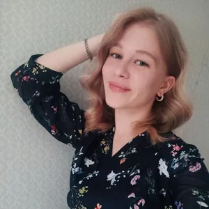Елена Волк